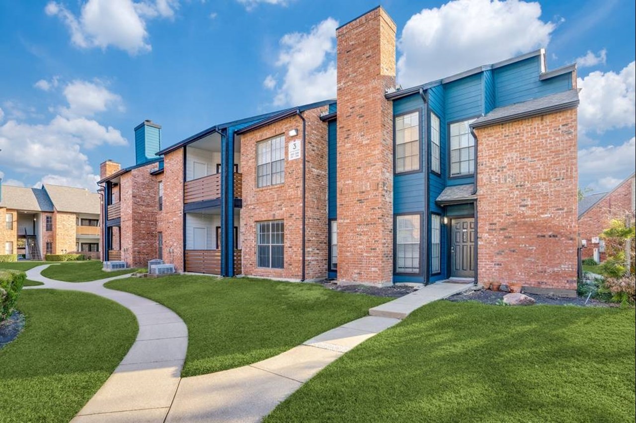 Dayton - Plano, TX - Photo 1 of 10