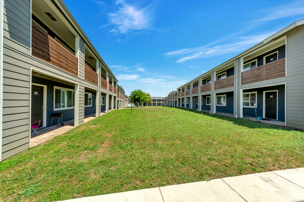 Waverly Apartments Dallas 950+ for 1 & 2 Bed Apts