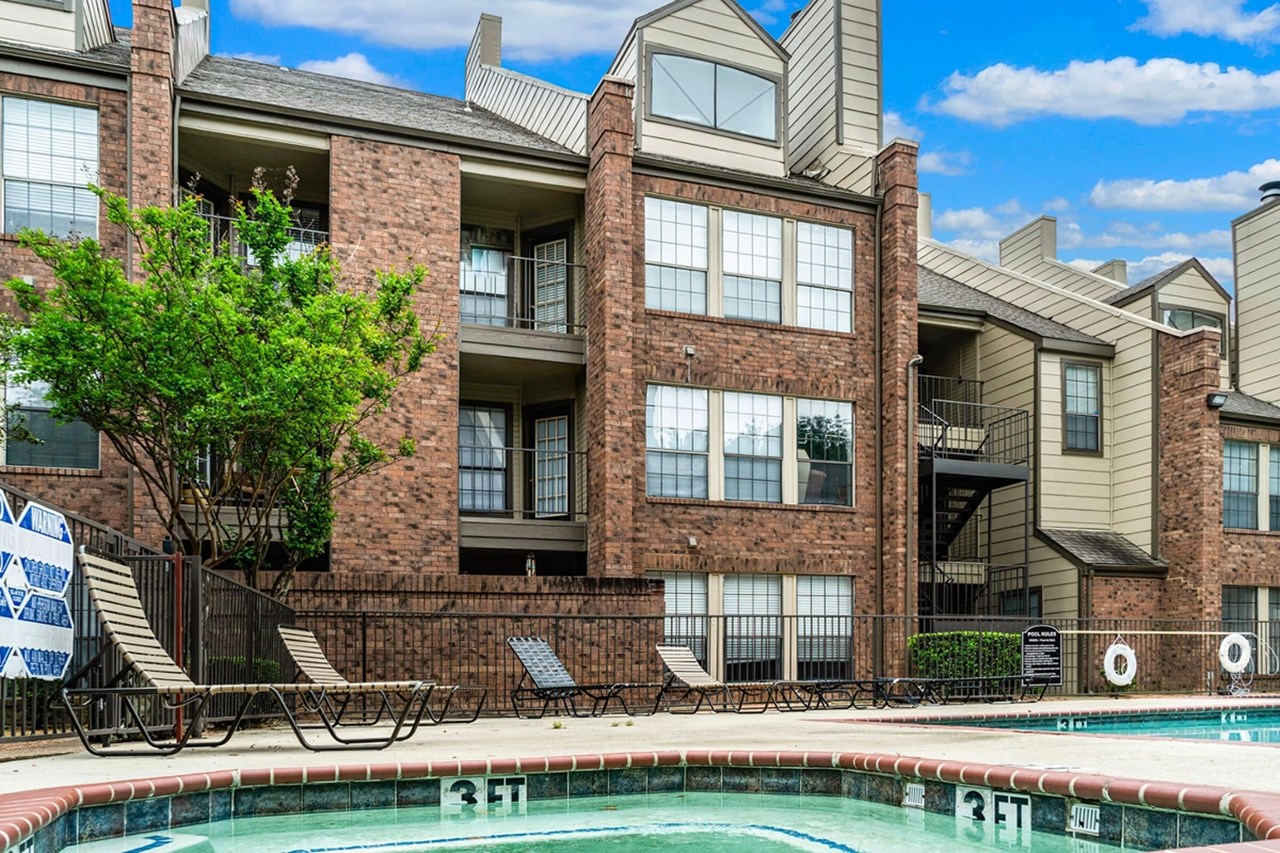 Tides at Lake Village - Garland, TX - Photo 1 of 8