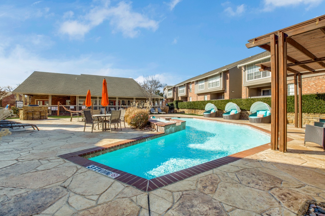 Woodbridge Apartments Bedford 1150+ for 1 & 2 Bed Apts