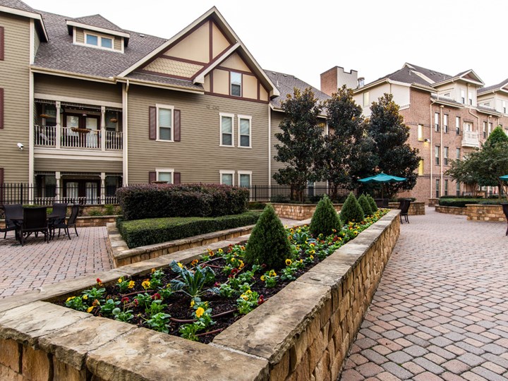 Marquis of State Thomas Dallas 1709+ for 1, 2 & 3 Beds