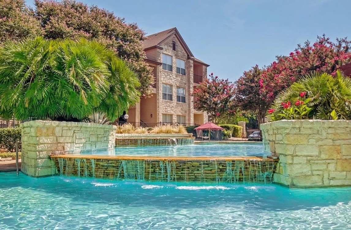 Wayman Apartments Austin 1182+ for 1 & 2 Bed Apts