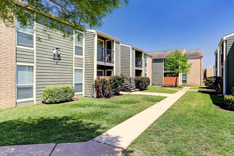 Reserve at Creekbend Houston View Floorplans, Photos & More