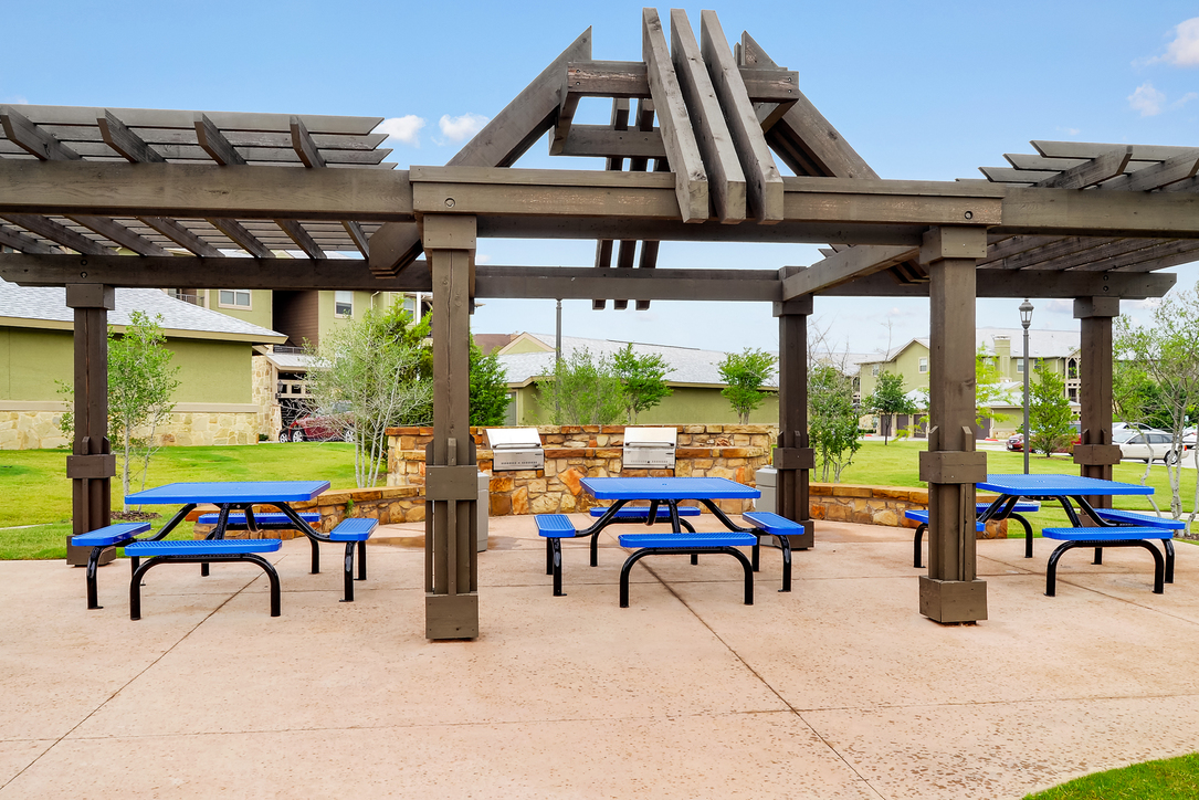 Lodge at Pecan Creek - Picnic Area - Photo 6 of 17
