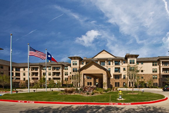 Lakeview at Josey Ranch Apartments