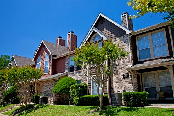 Plano Park Townhomes