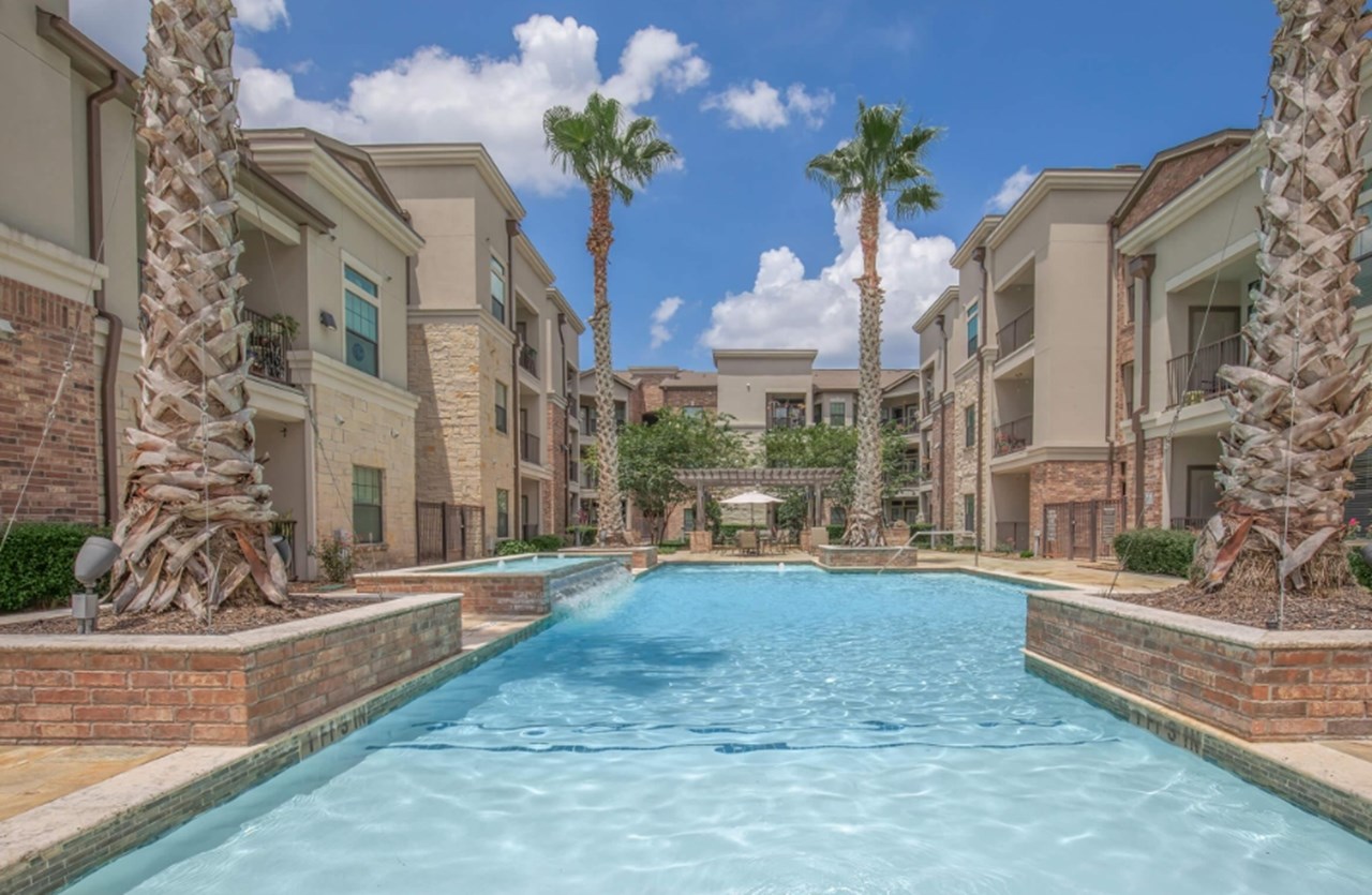 Sunningdale - Shenandoah, TX - Photo 1 of 11