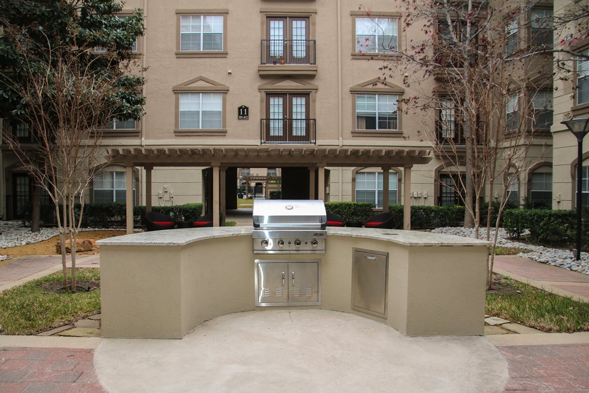 7900 at Park Central - BBQ - Photo 8 of 28