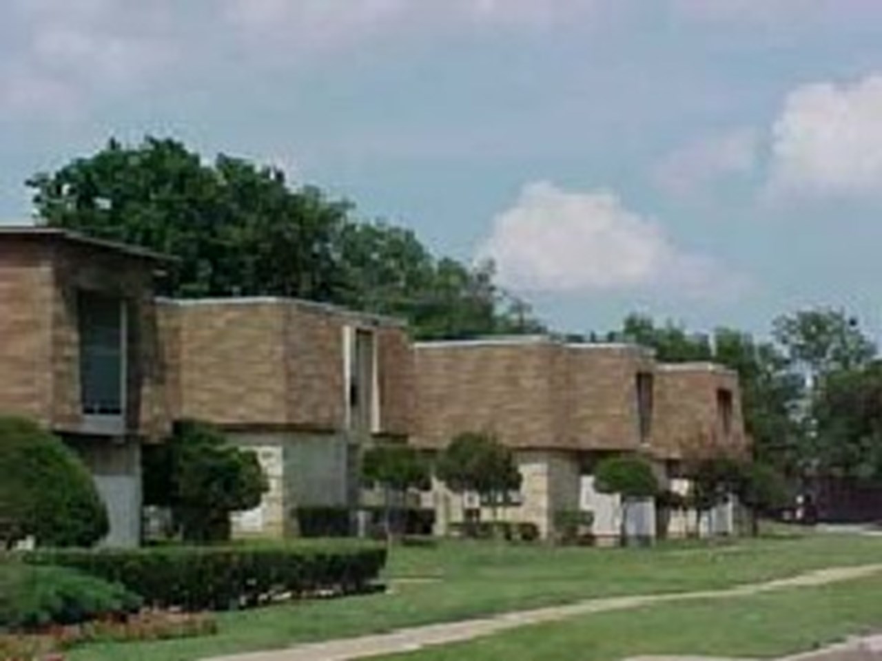 Bristols of Hurst - Hurst, TX - Photo 1 of 2