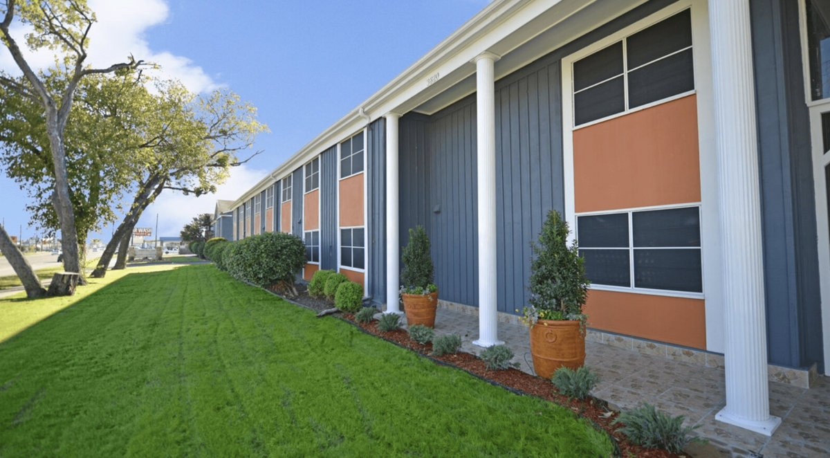 Casa Del Mar - Exterior - Photo 4 of 4