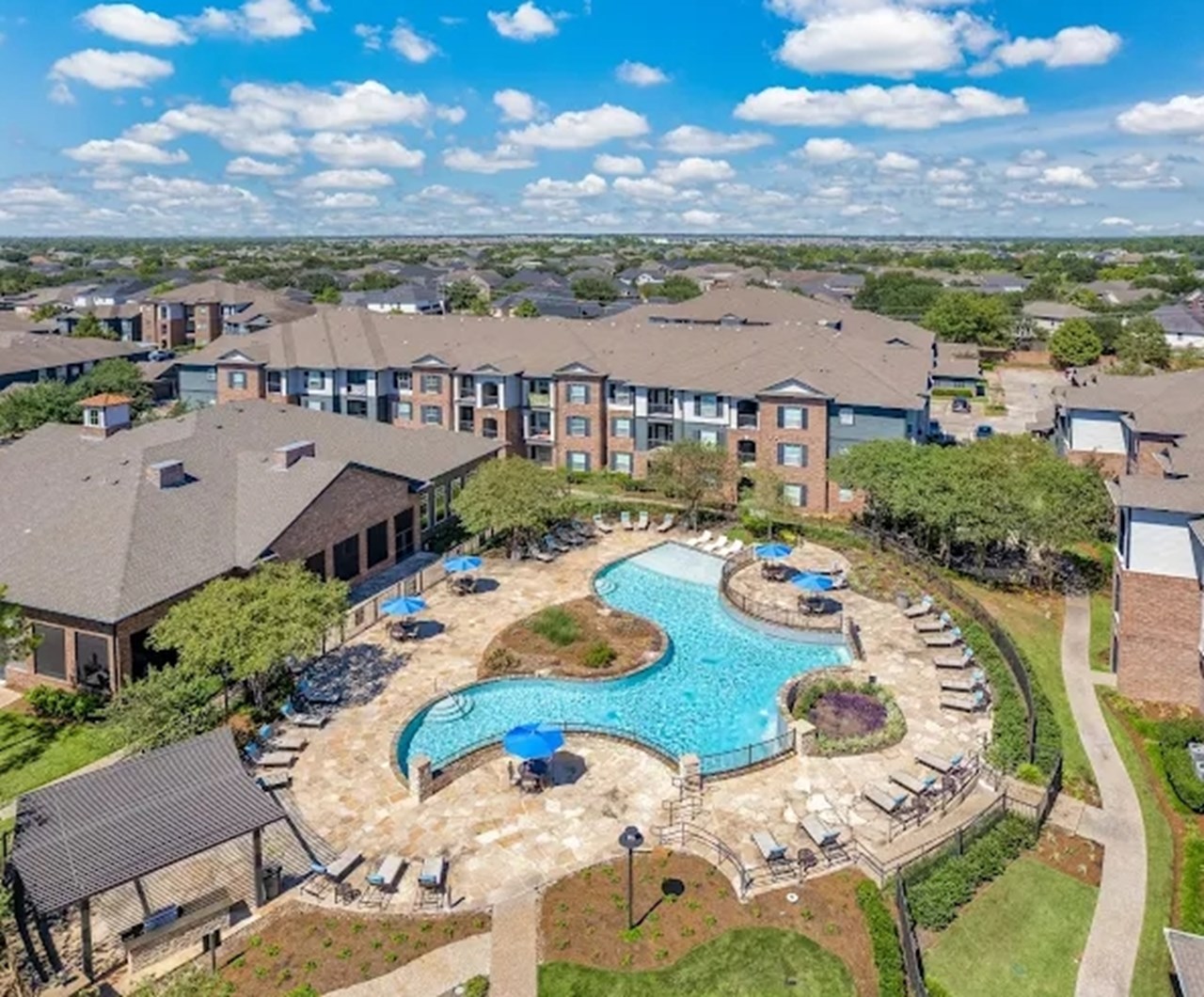 Grand Cypress - Cypress, TX - Photo 1 of 11