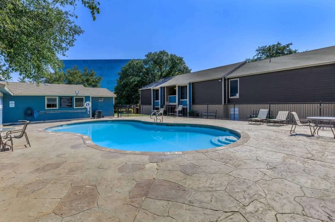 Casa Del Sol - Pool - Photo 6 of 16