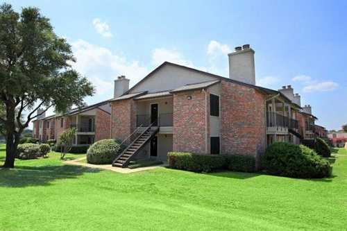 Carling on Frankford Apartment