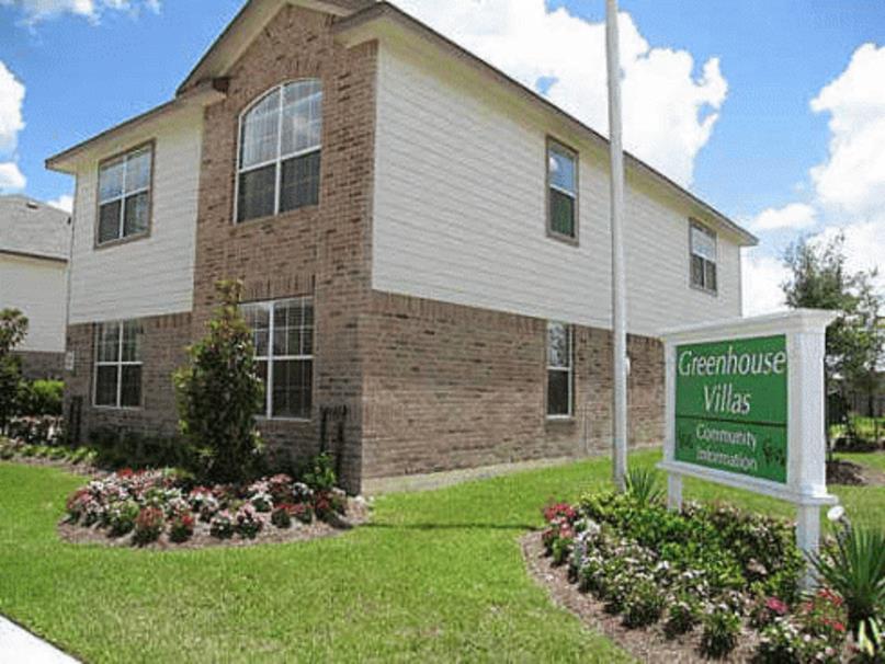 Greenhouse Villas Katy 1447+ for 2 & 3 Bed Apts