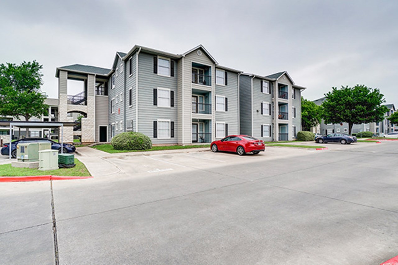 Village at East Riverside - Exterior - Photo 2 of 10