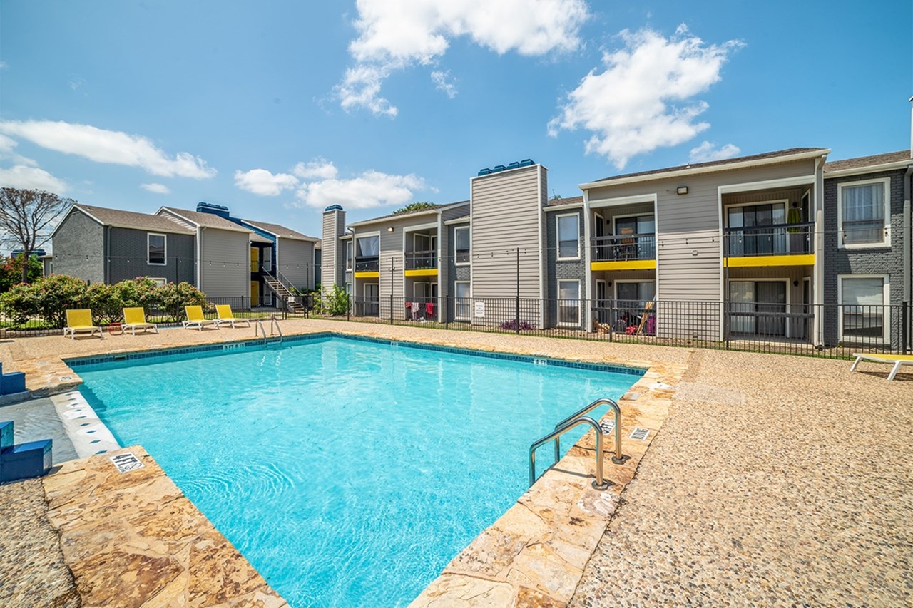 Lark - San Antonio, TX - Photo 1 of 24