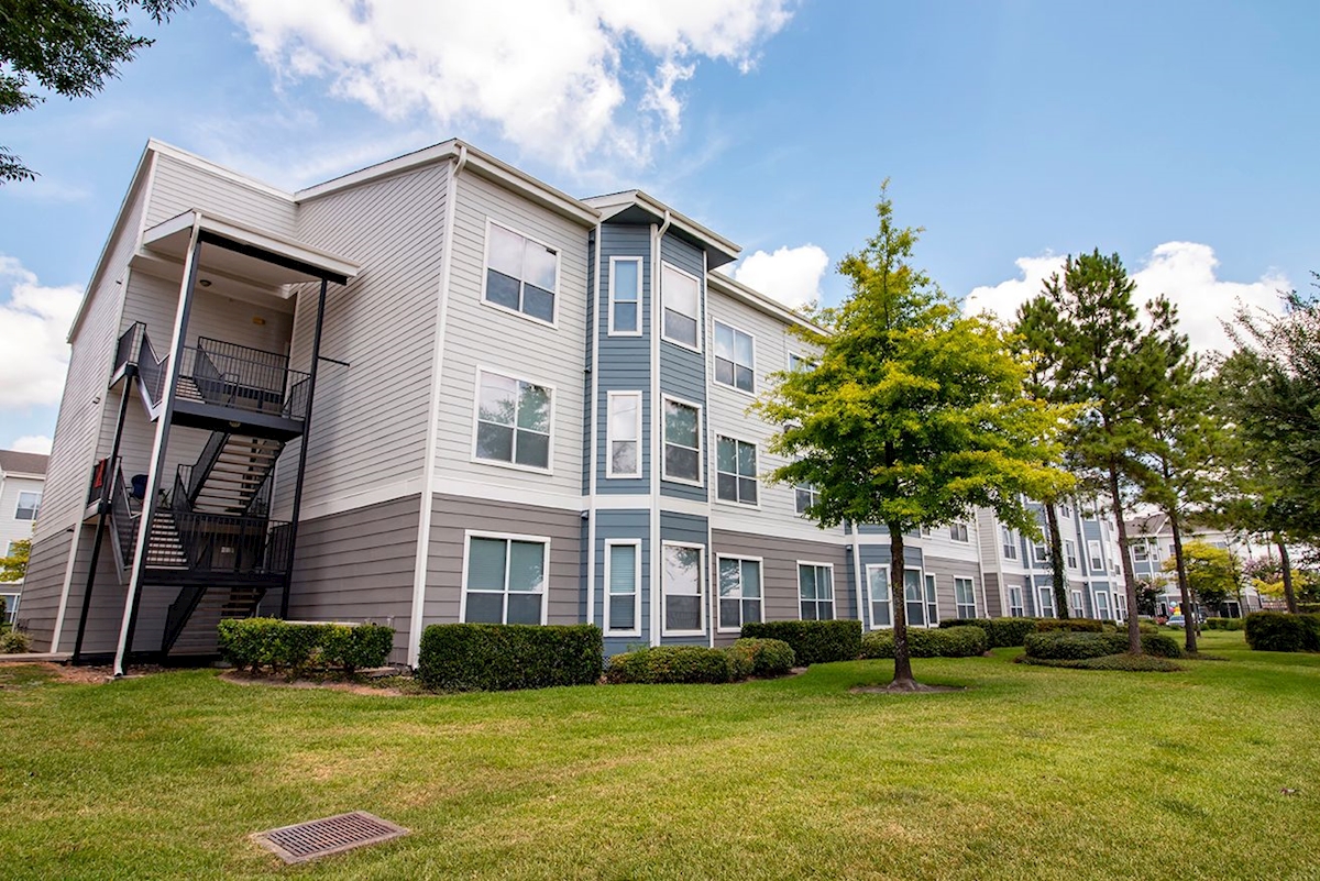 List of 77082 Apartments Starting at $657 - View Listings