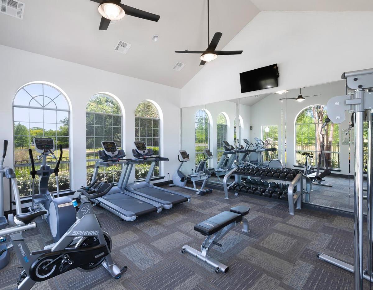 Gables at Central Park - Fitness - Photo 6 of 8