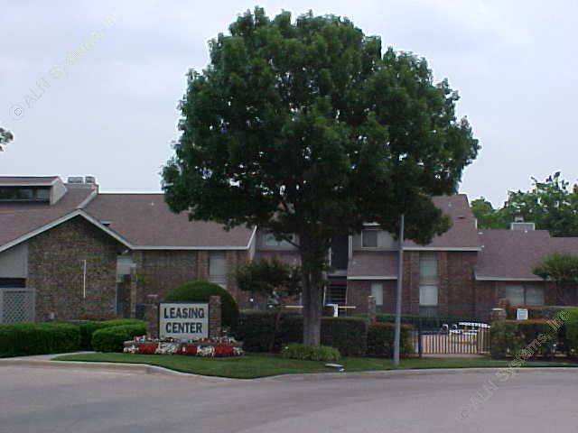 River Bend Apartment