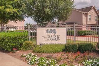 Park at Fort Bend Apartments Stafford Texas
