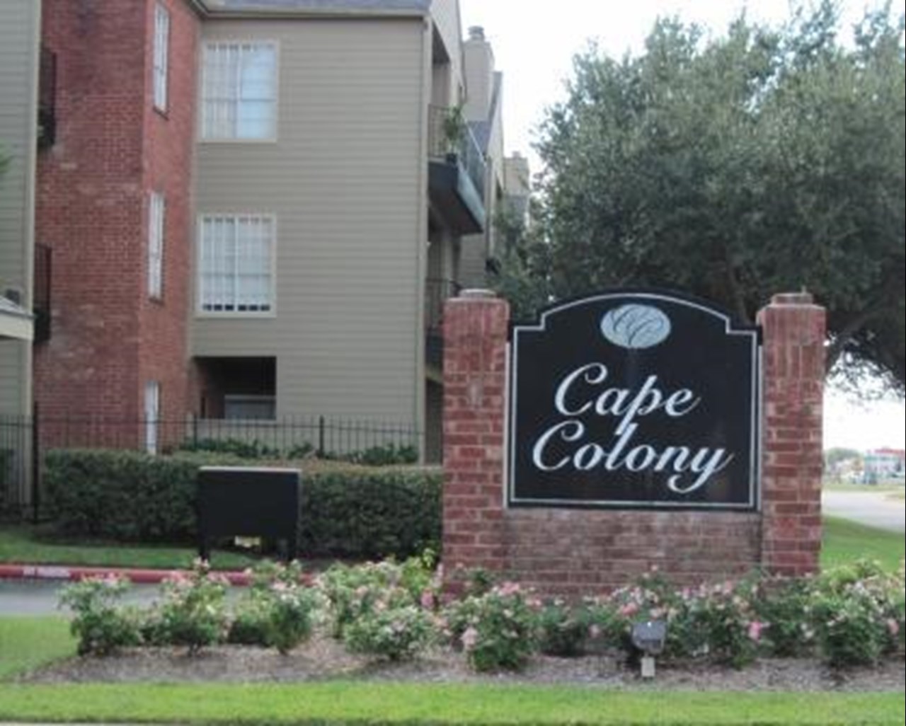Cape Colony - Houston, TX - Photo 1 of 10