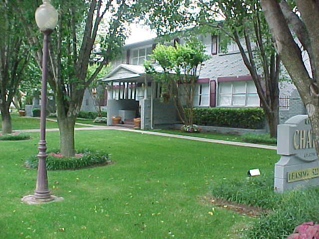 Rawlins Chateau Apartment