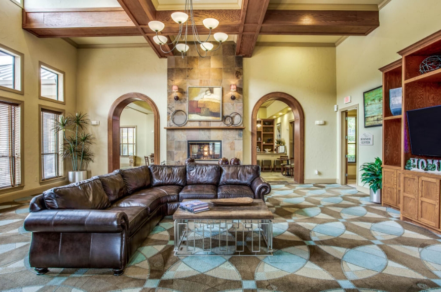 Hudson Miramont - Clubhouse - Photo 7 of 31