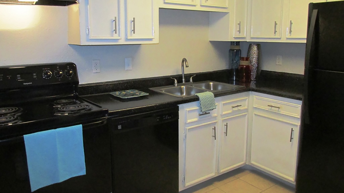 Arcata Townhomes - Kitchen - Photo 4 of 6