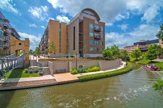 River House Apartments San Antonio Texas