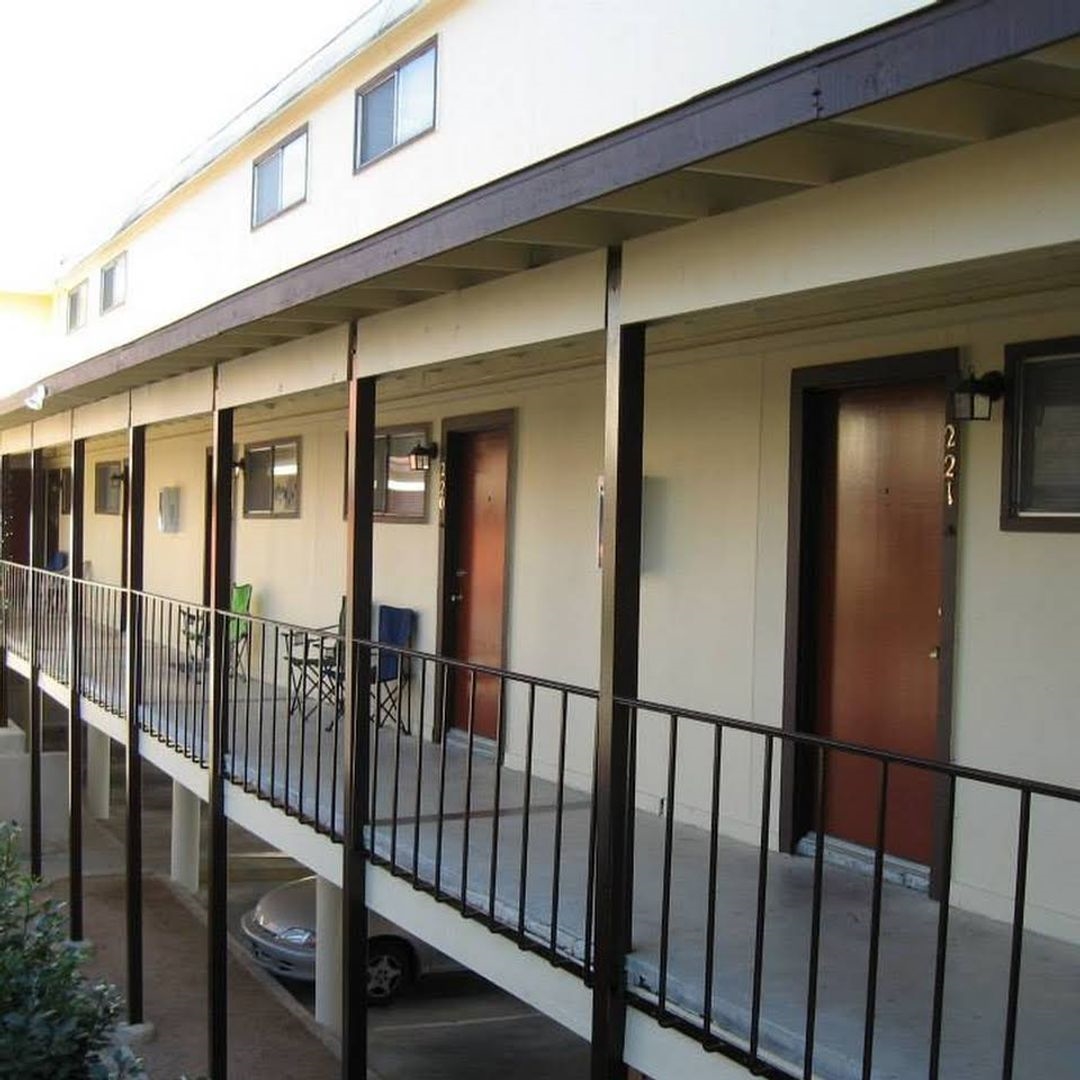 Edge - Exterior - Photo 2 of 21