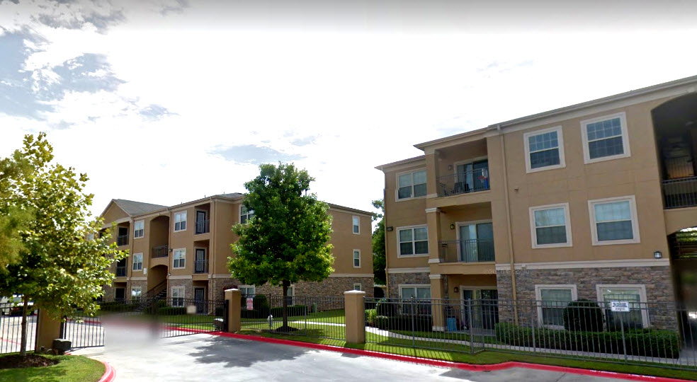 Lexington at Champions Apartment