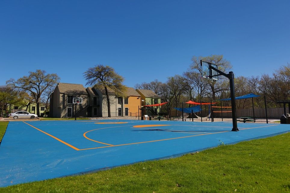 Montecito Club I & II - Basketball - Photo 7 of 22