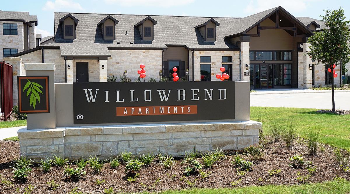 Willowbend Apartment