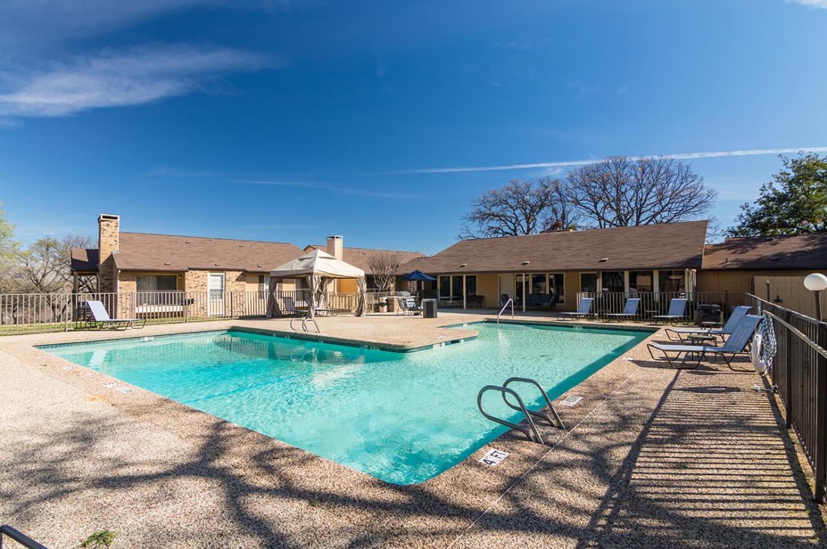 Waters Park Bedford 1060+ for 1, 2 & 3 Bed Apts