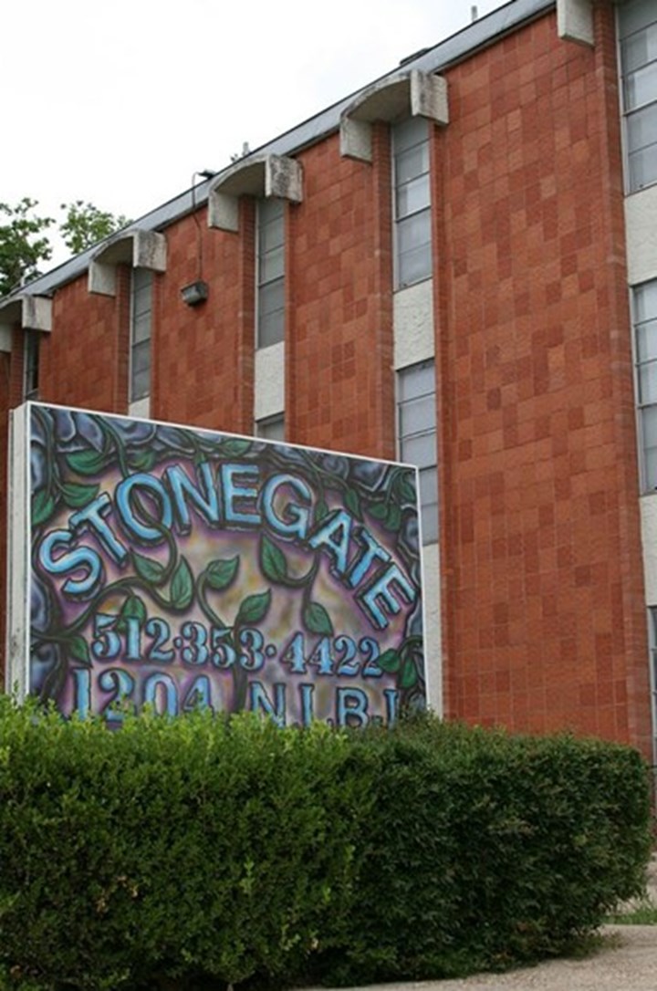 Stonegate Apartments