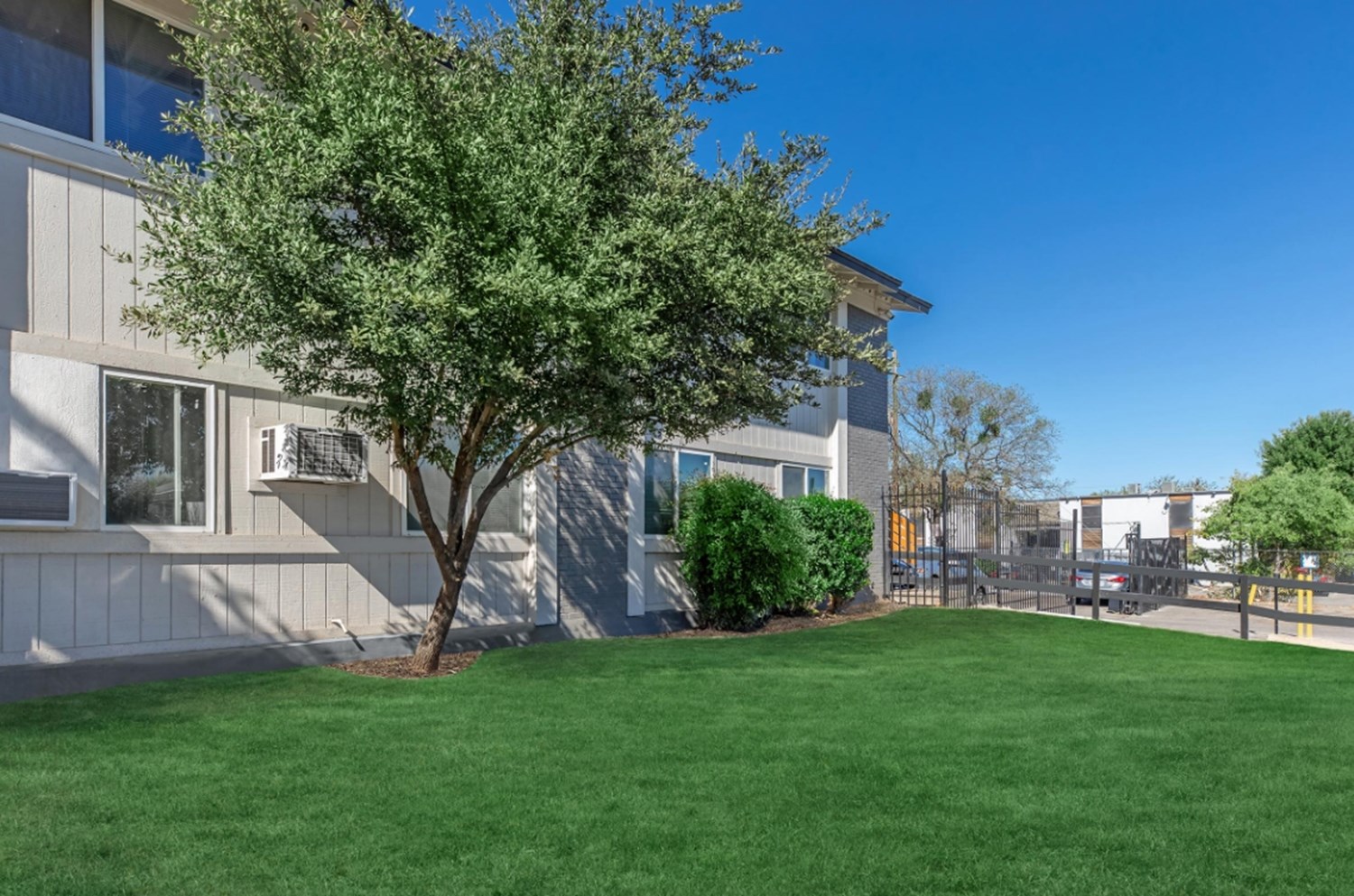 Preserve Quail Creek Apartments Austin Texas