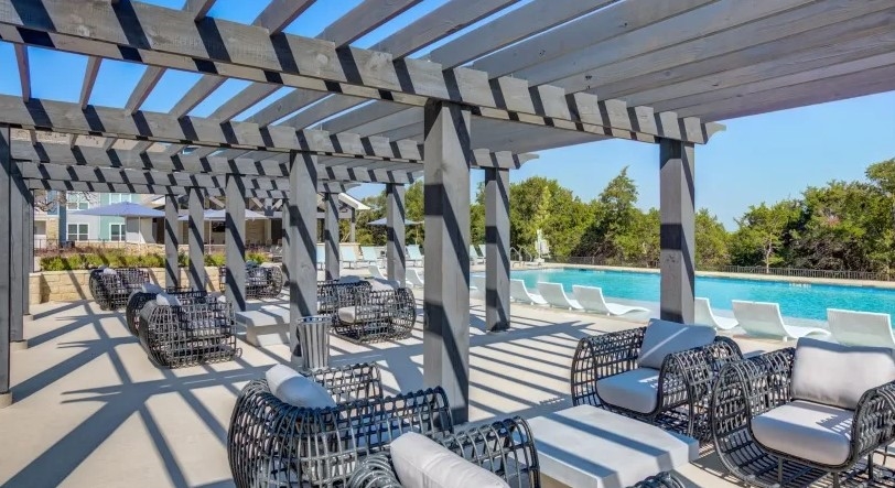 Williamson at the Overlook - Pool Area - Photo 5 of 29