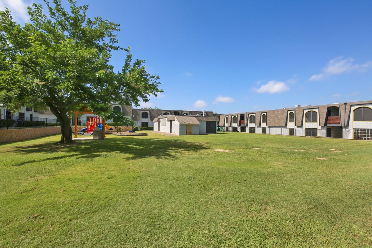 Junction - Arlington, TX - Photo 1 of 20