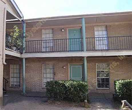 Country Club Village Apartments