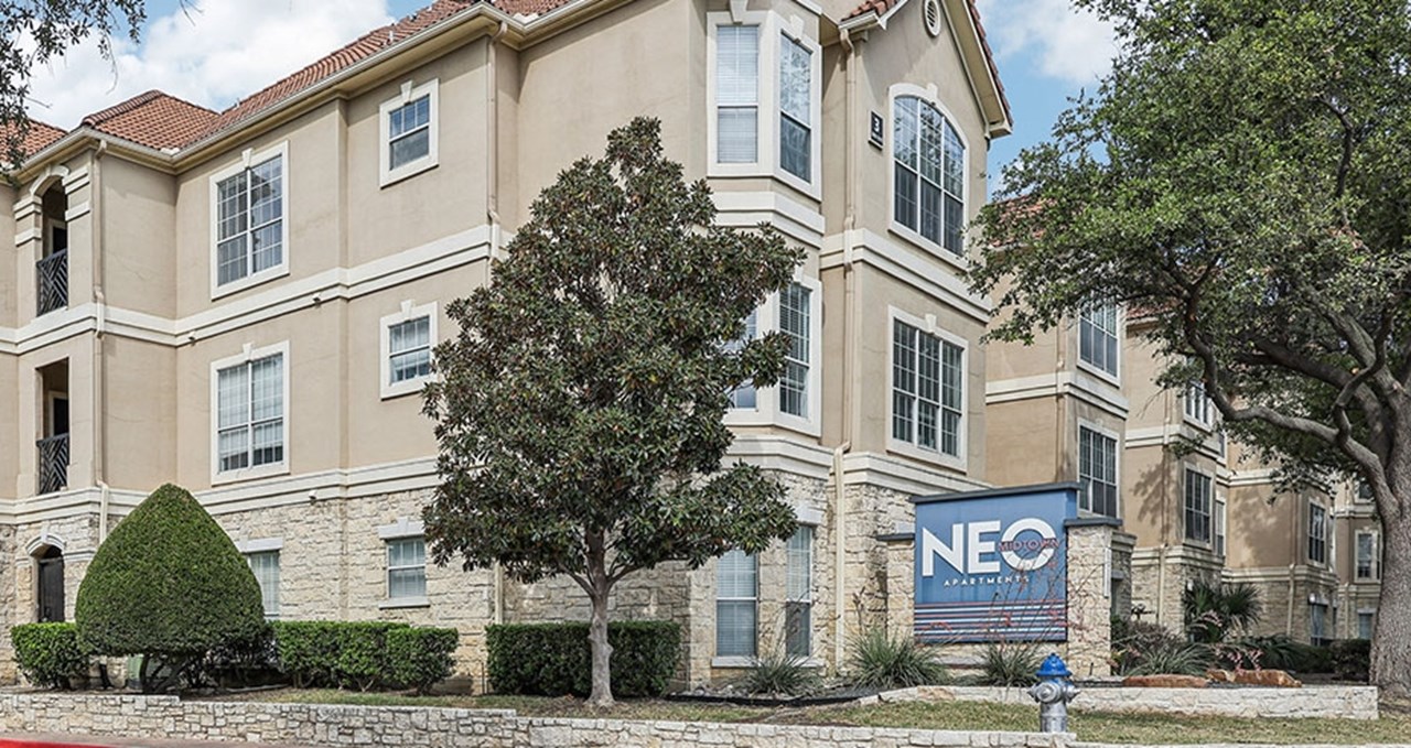 Neo Midtown - Dallas, TX - Photo 1 of 40