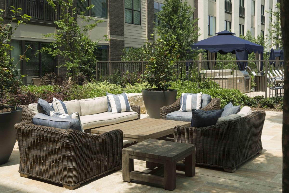 Everra Midtown Park - Lounge - Photo 3 of 12