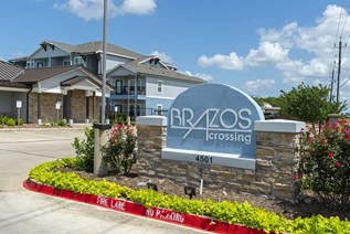 Brazos Crossing Apartments Richwood Texas