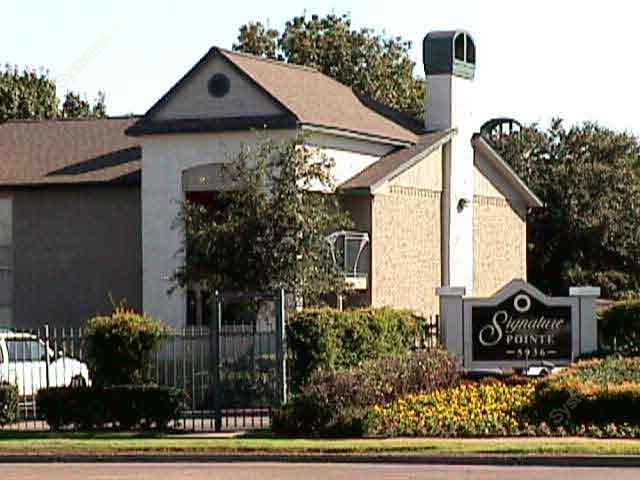 Signature Pointe Apartment