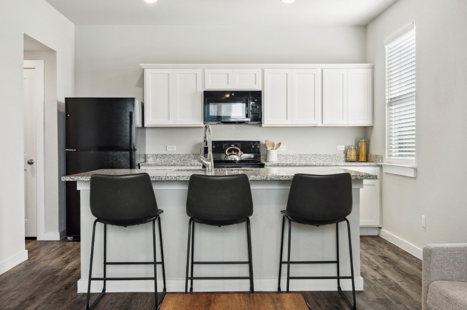 Powell - Kitchen - Photo 7 of 15