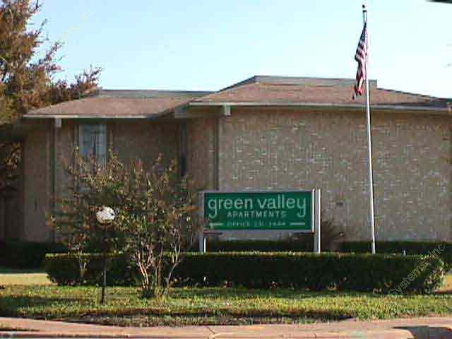 Green Valley Apartment