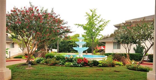 Arlington Plaza