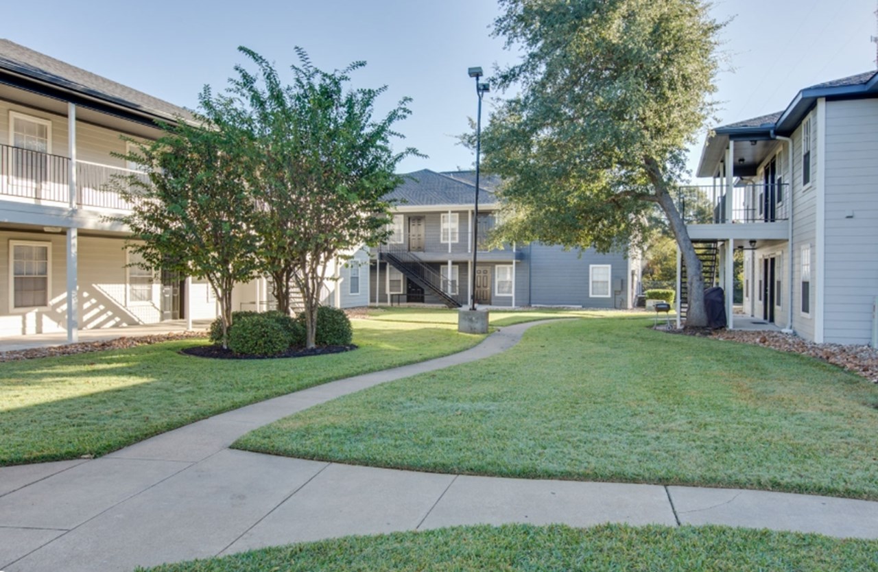 University Trails Brooks Landing - Hempstead, TX - Photo 1 of 9