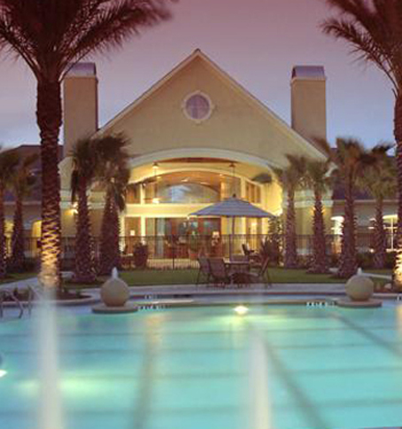 Lynx - Pool - Photo 3 of 12