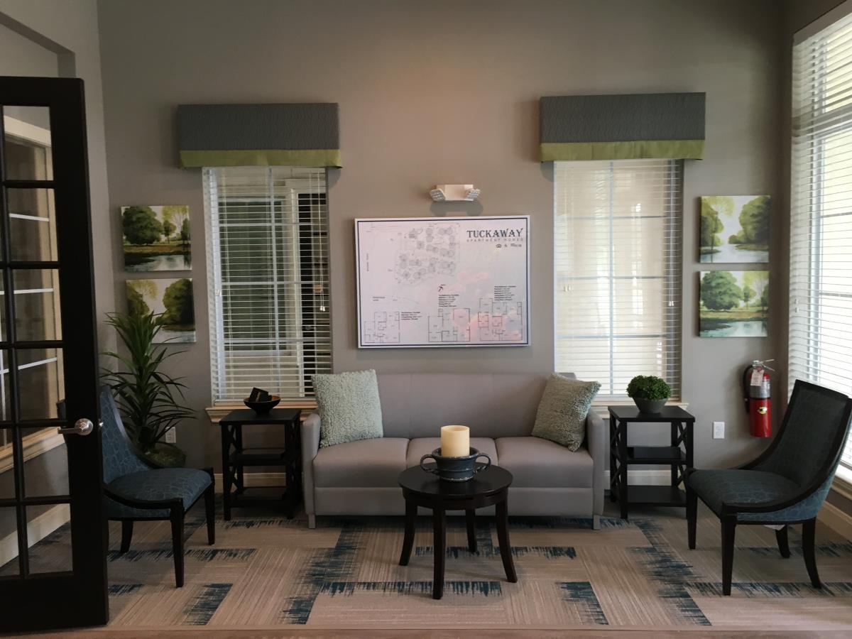 Tuckaway - Clubhouse - Photo 3 of 10