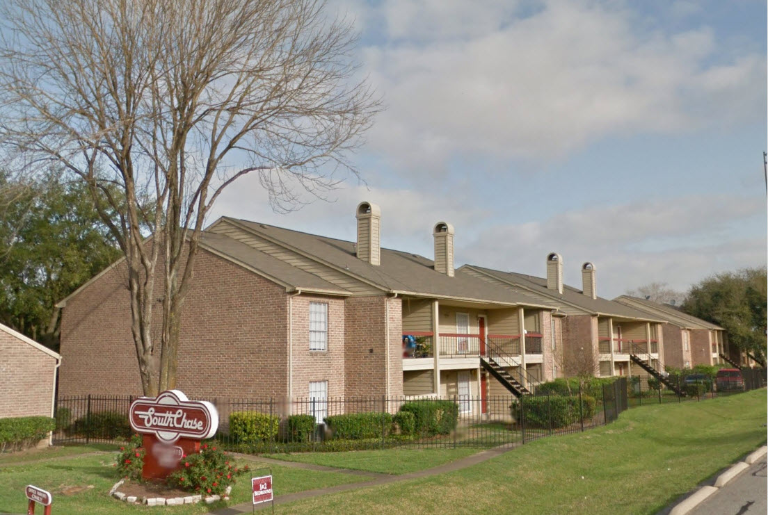 South Chase Apartment